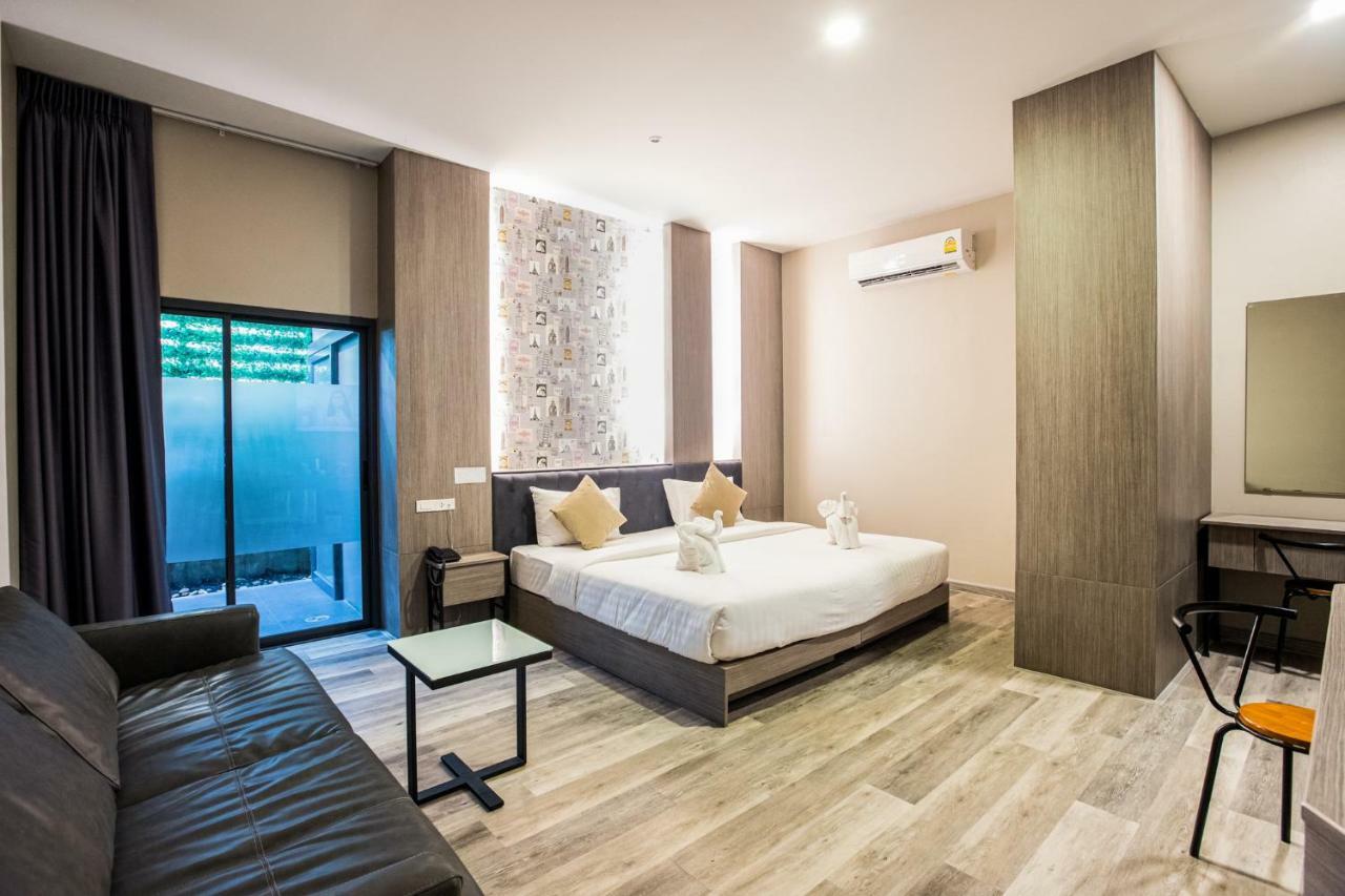 Tara Park Resotel Rangsit Esterno foto